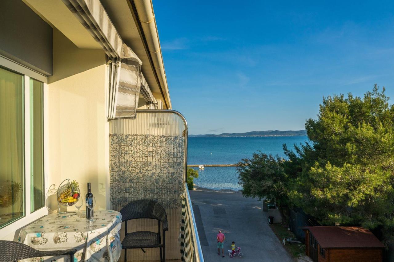Guest House Malenica Sukošan Екстериор снимка