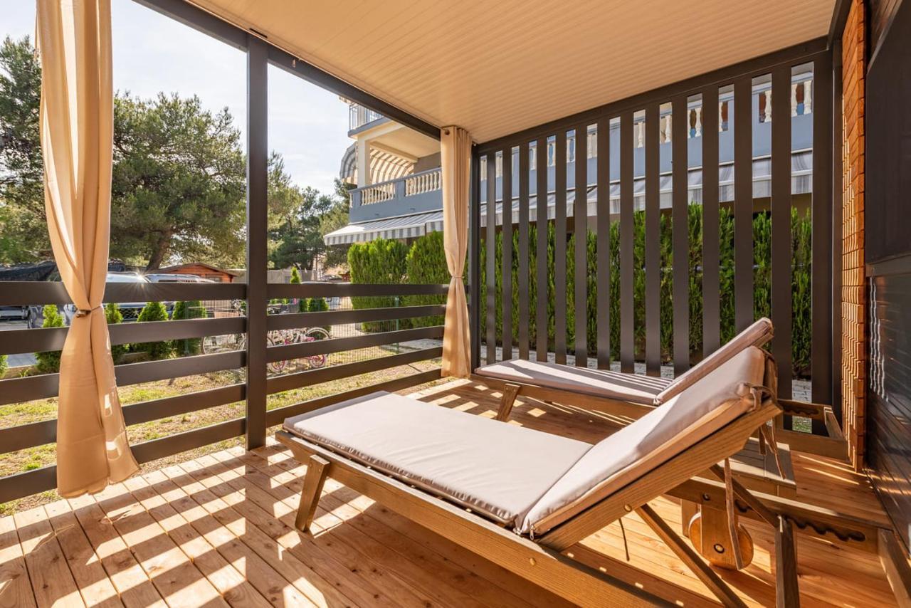 Guest House Malenica Sukošan Екстериор снимка